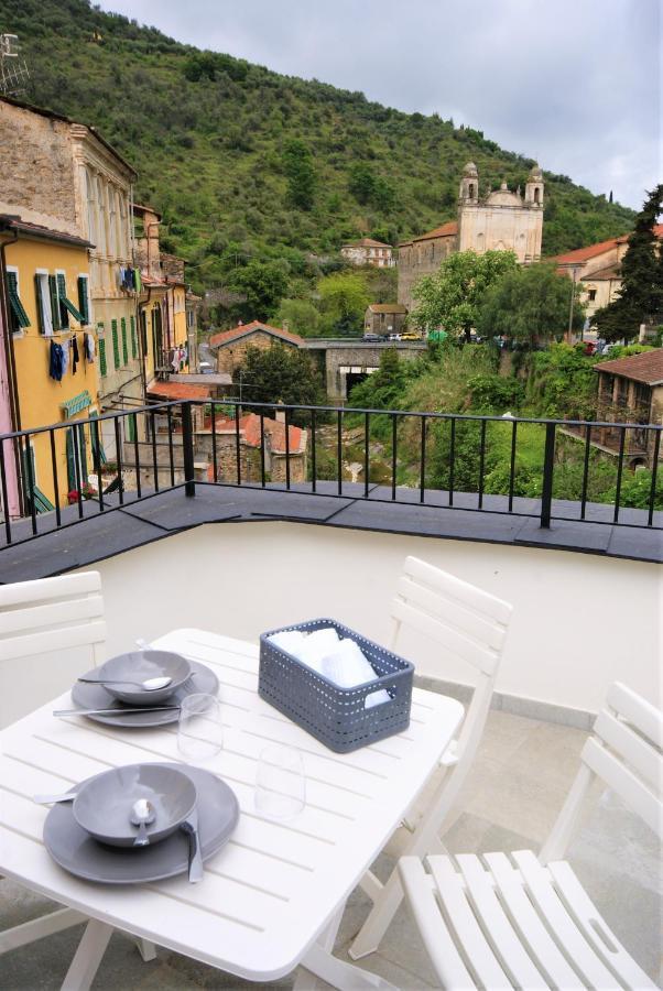 ドルチェードCasa Di Luigi Ed Ernestinaアパートメント エクステリア 写真