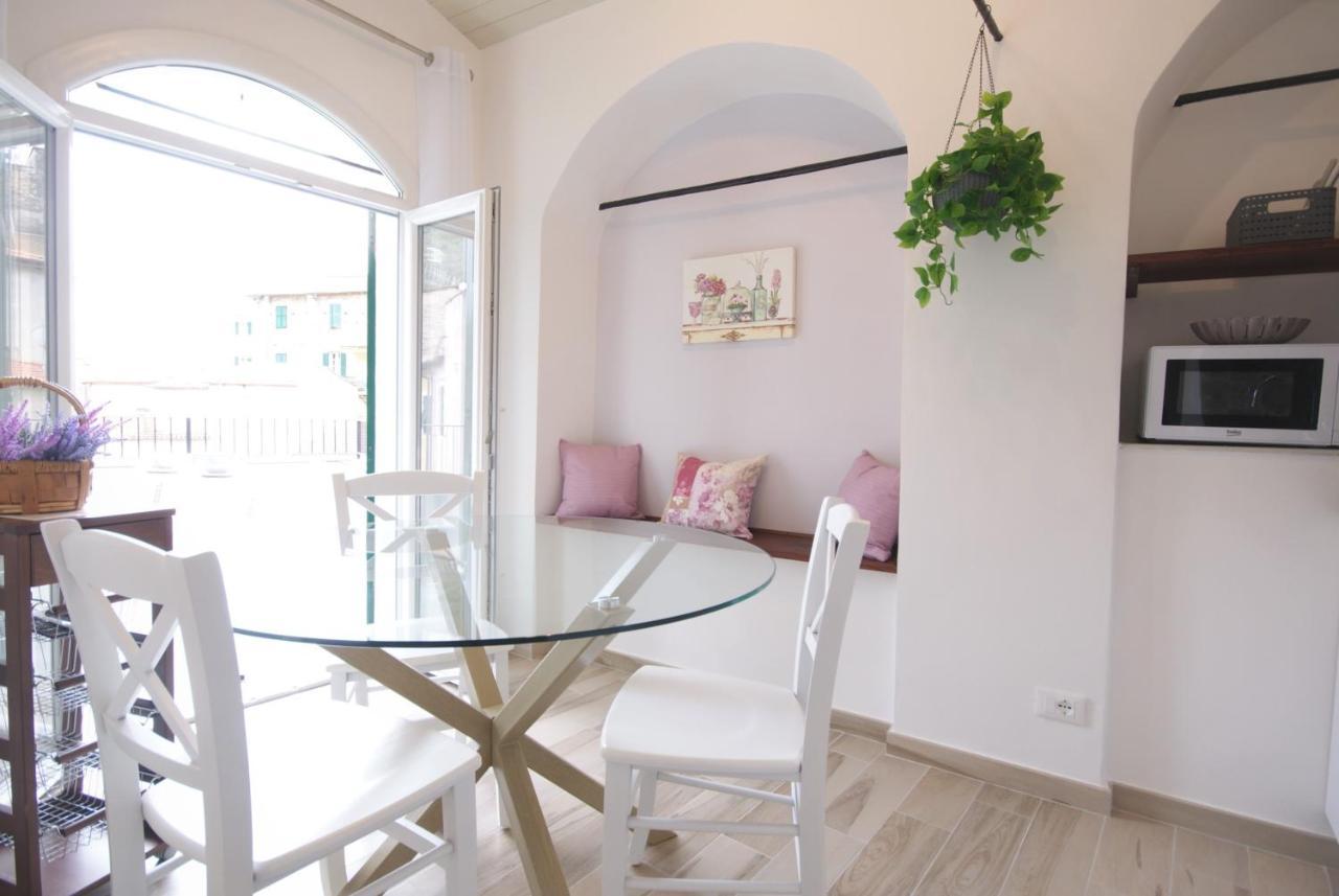 ドルチェードCasa Di Luigi Ed Ernestinaアパートメント エクステリア 写真
